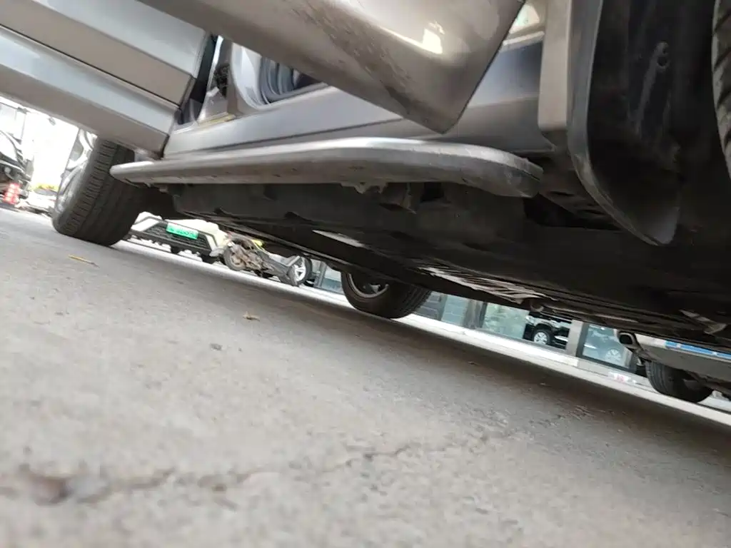 Land Rover Discovery Sport Hybrid — миниатюра 21
