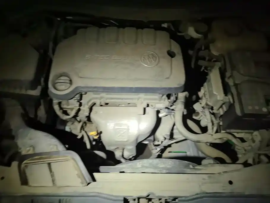 Buick Excelle — миниатюра 10