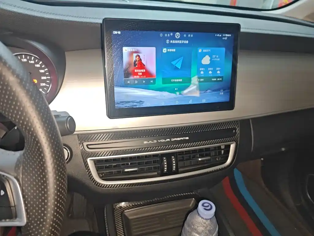 BYD MAX — миниатюра 13