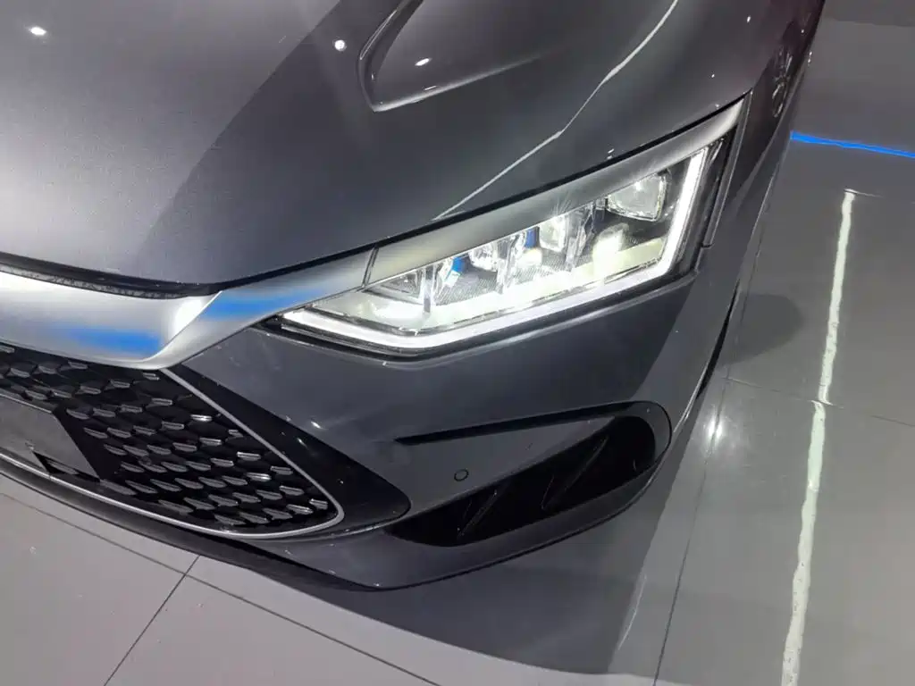 BYD Han — миниатюра 24