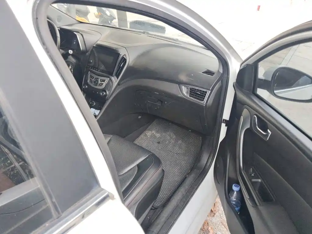 Chery Arrizo 5 — миниатюра 19