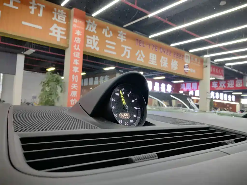 PORSCHE PANAMERA NEW ENERGY