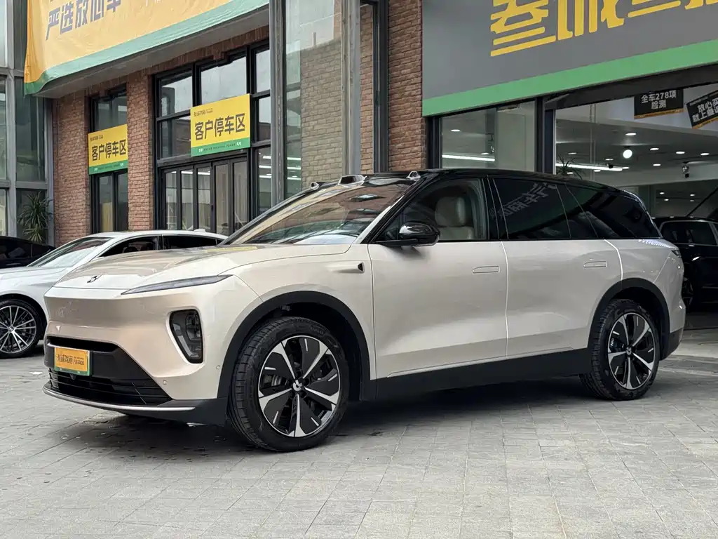 NIO ES8 — миниатюра 4
