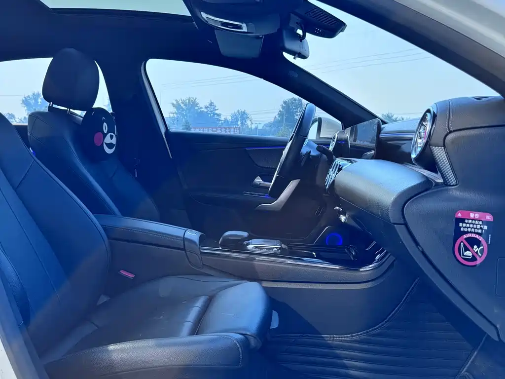 Mercedes-Benz A-Class — миниатюра 11