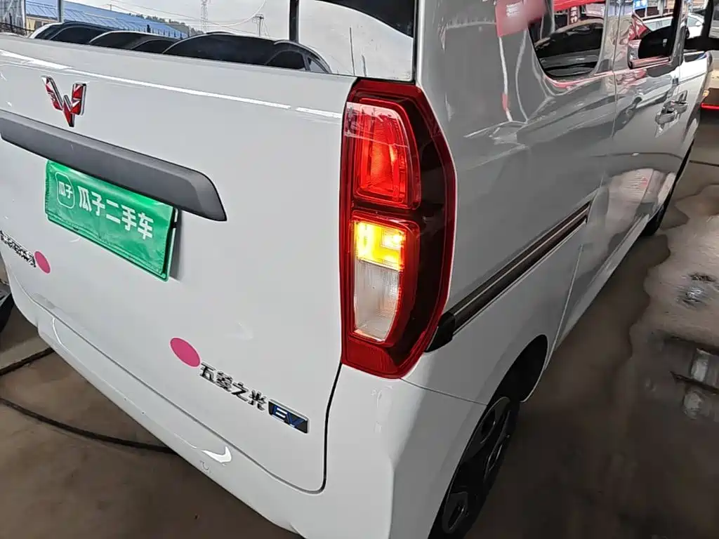 Wuling Zhiguang EV — миниатюра 8