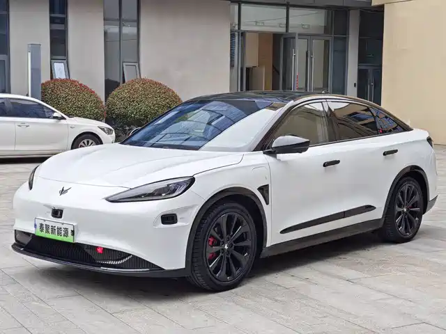 arcfox-extreme-fox polar-fox-alpha-s