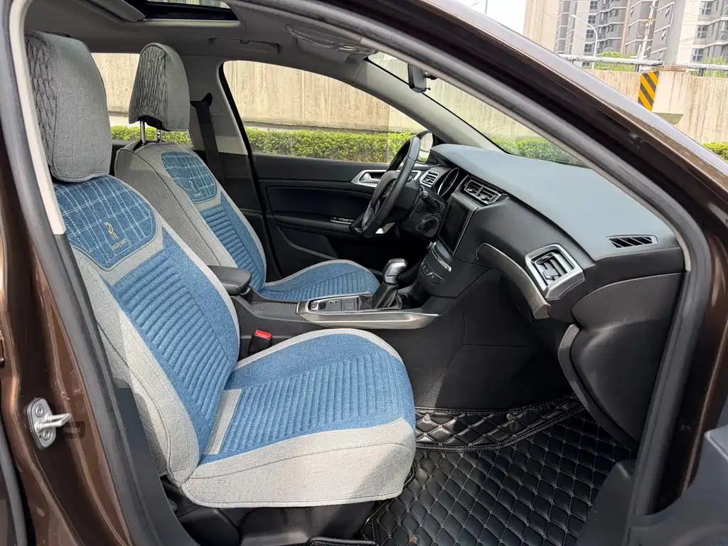 Peugeot 408 — миниатюра 13