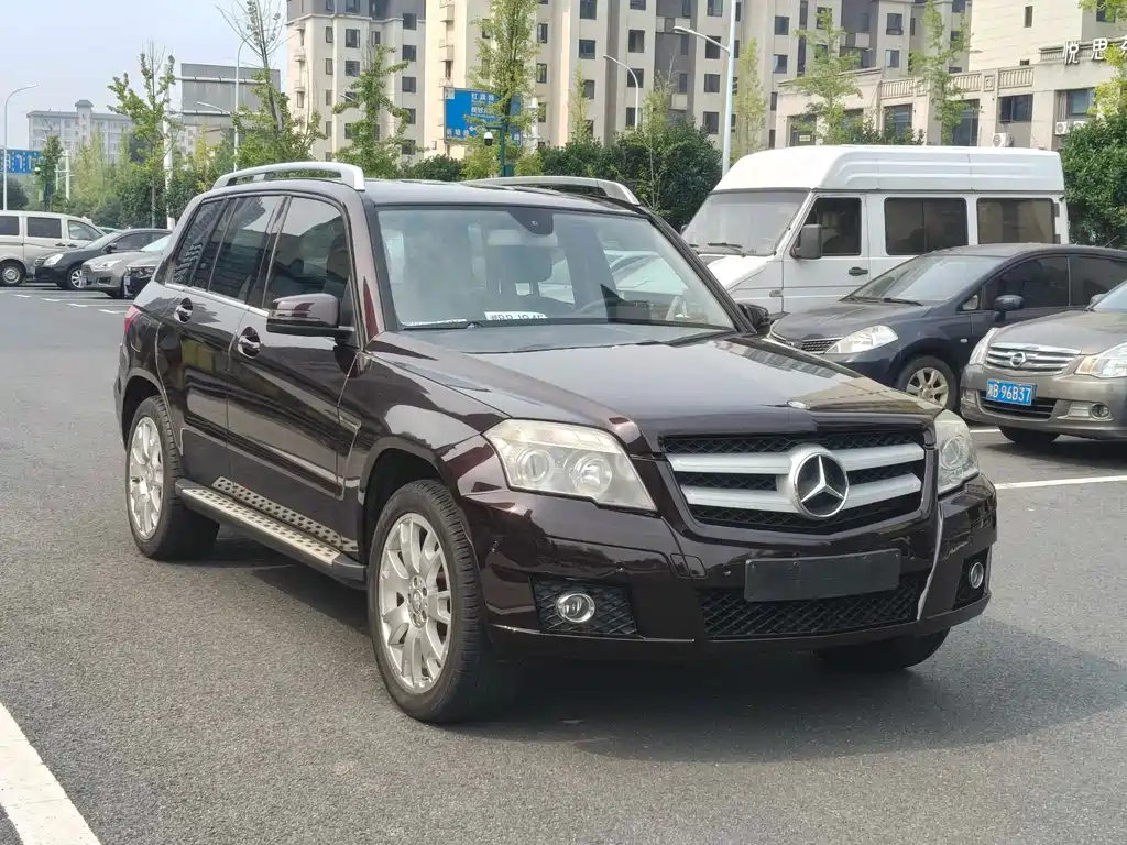 Mercedes-Benz GLK-Class (Import) — миниатюра 3