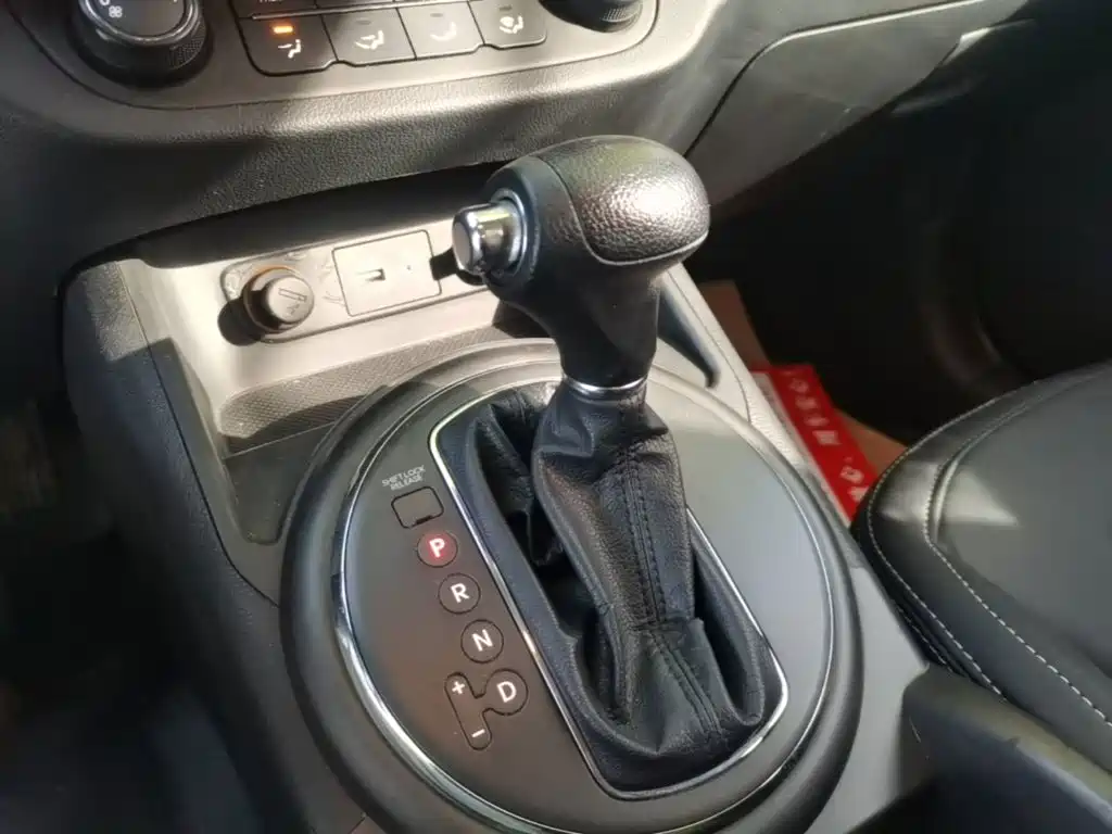 Kia Sportage — миниатюра 14