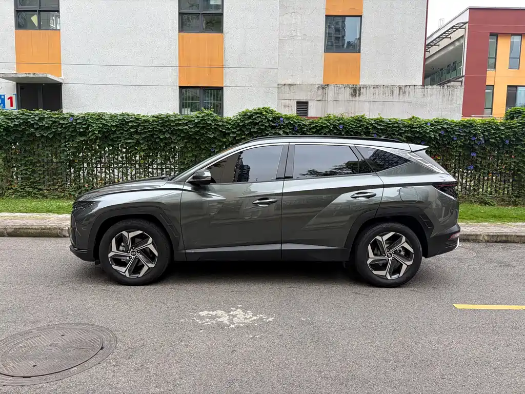 Hyundai Tucson — миниатюра 7