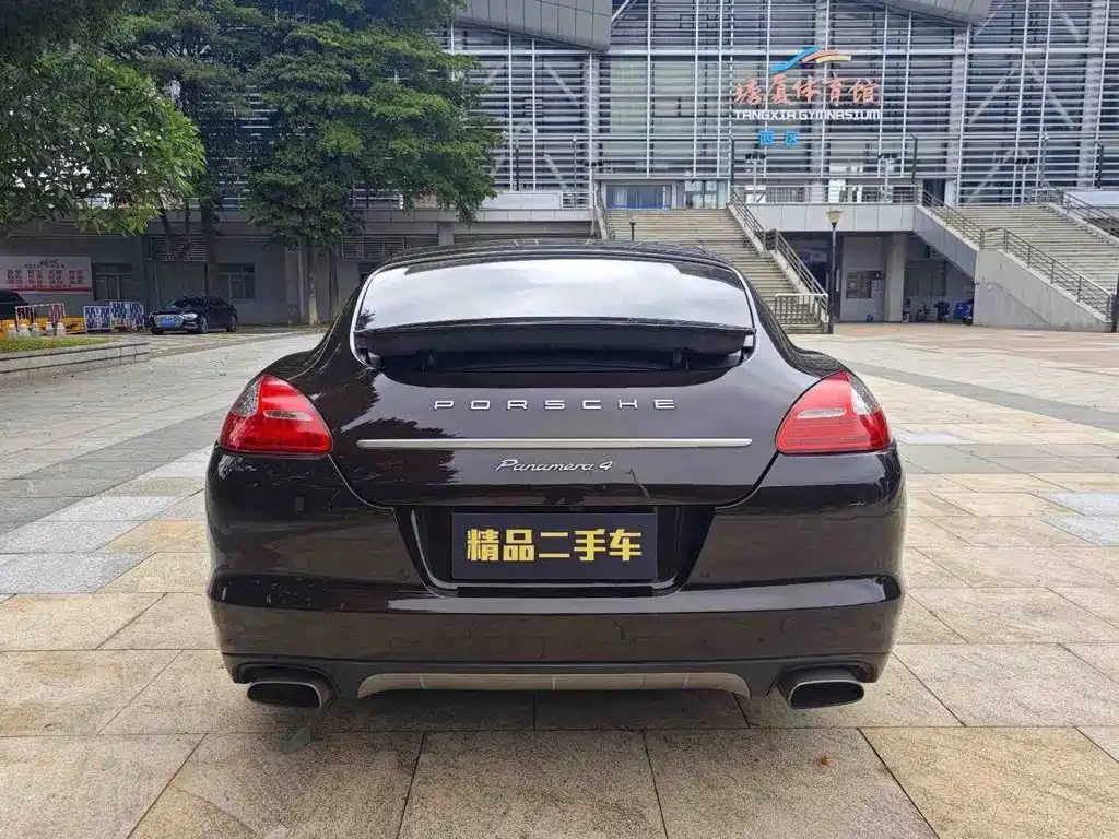 Porsche Panamera 2014 Panamera 4 3.0T