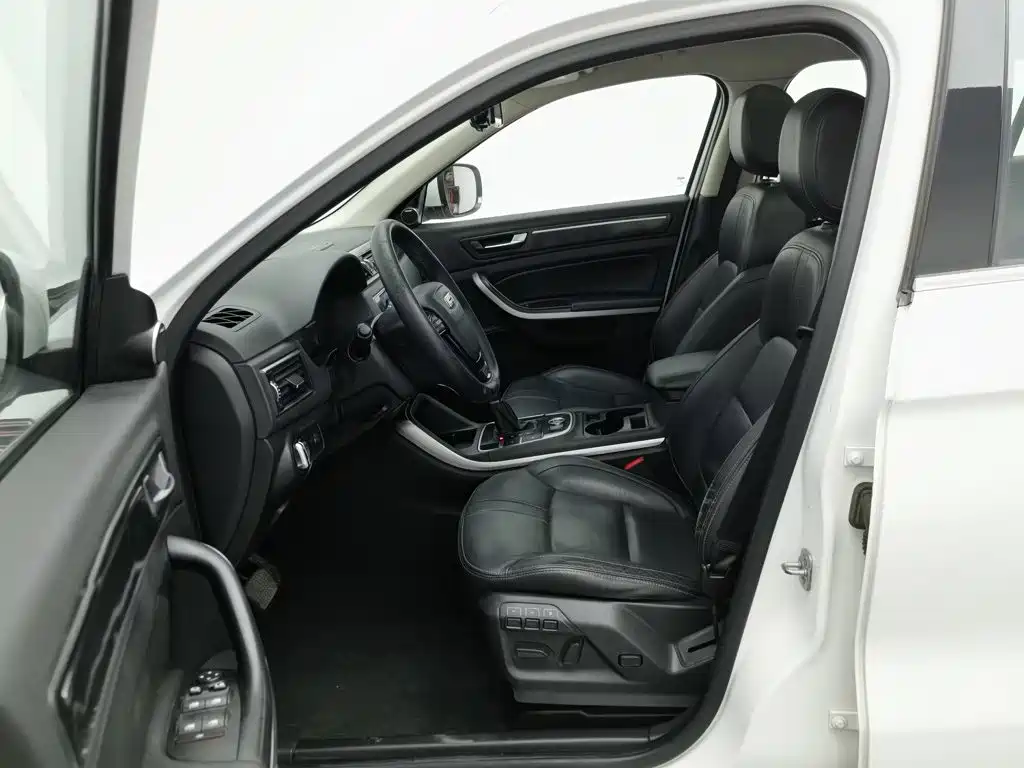 Qoros Qoros 5 — миниатюра 10