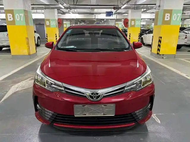 TOYOTA COROLLA 2017