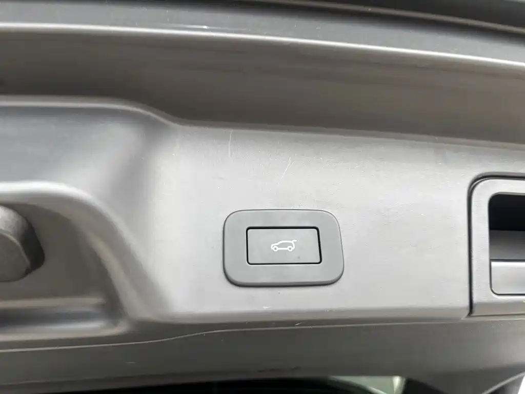 Land Rover Evoque — миниатюра 31