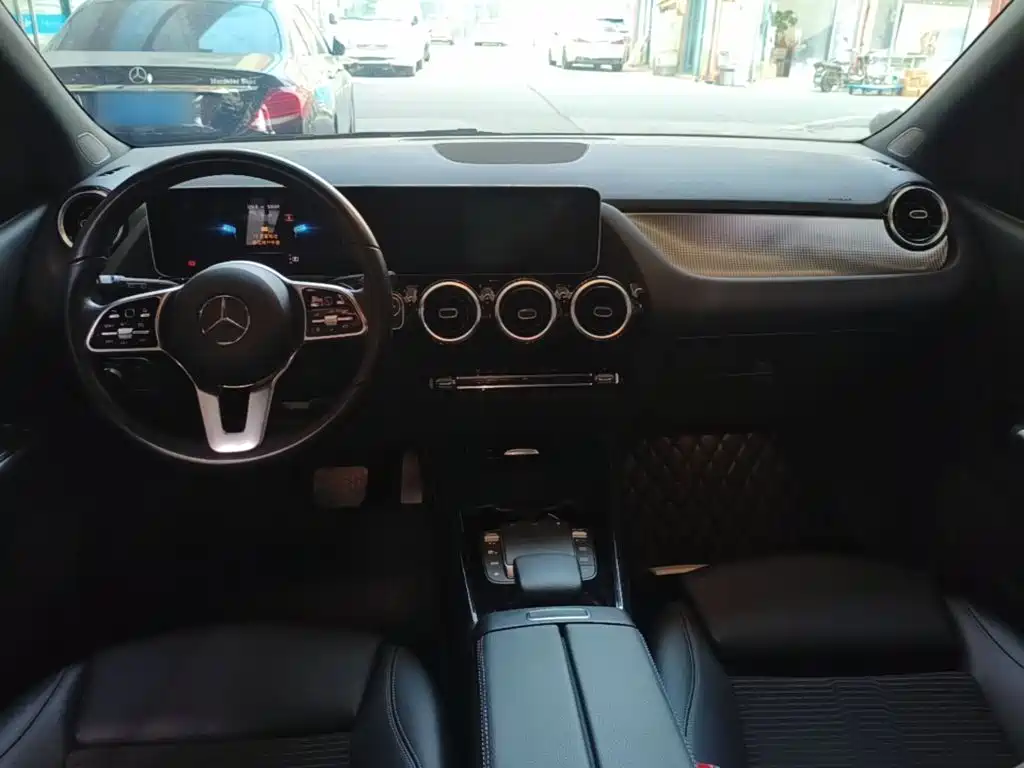 Mercedes-Benz B-Class — миниатюра 10