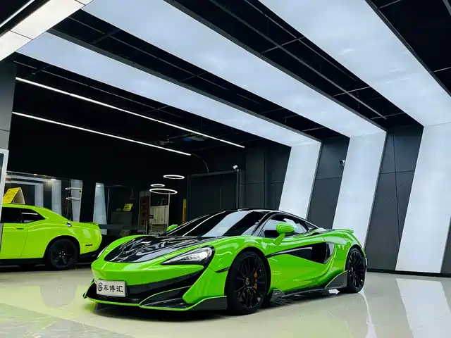 MCLAREN  570 2017