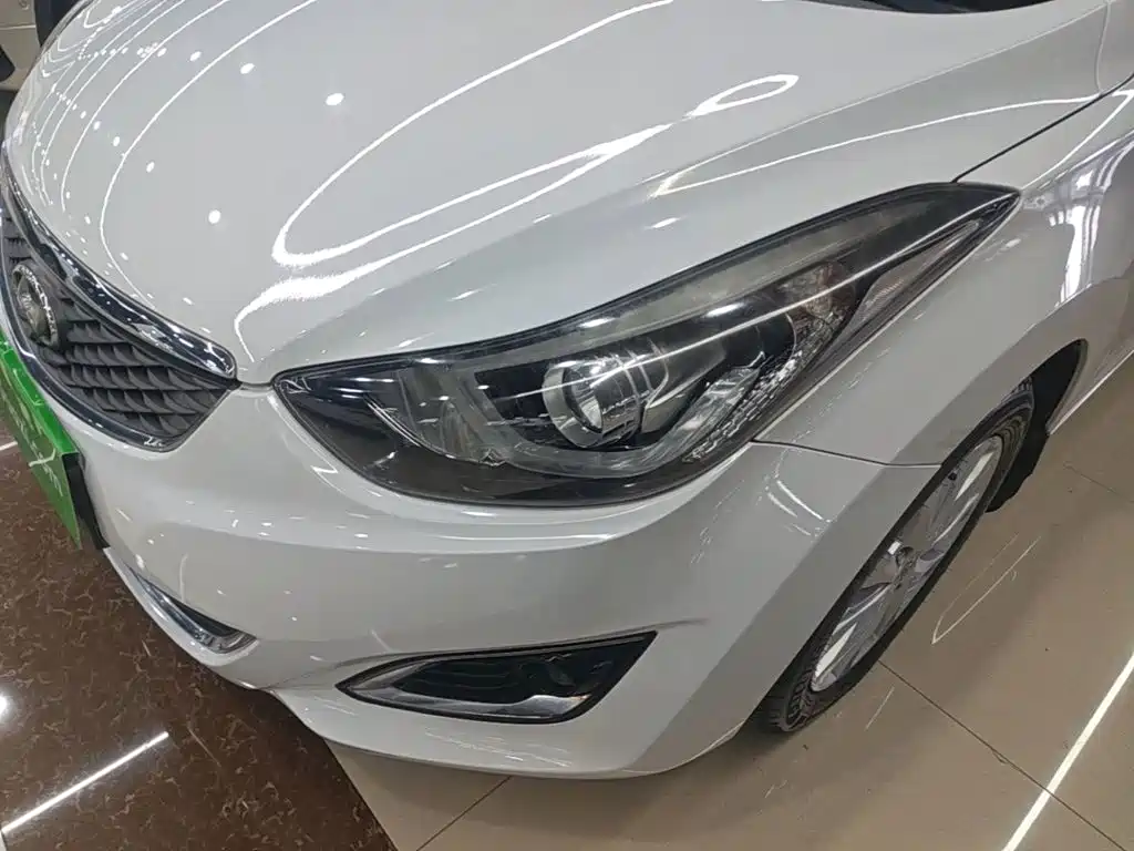 Hyundai Elantra Langdong — миниатюра 24