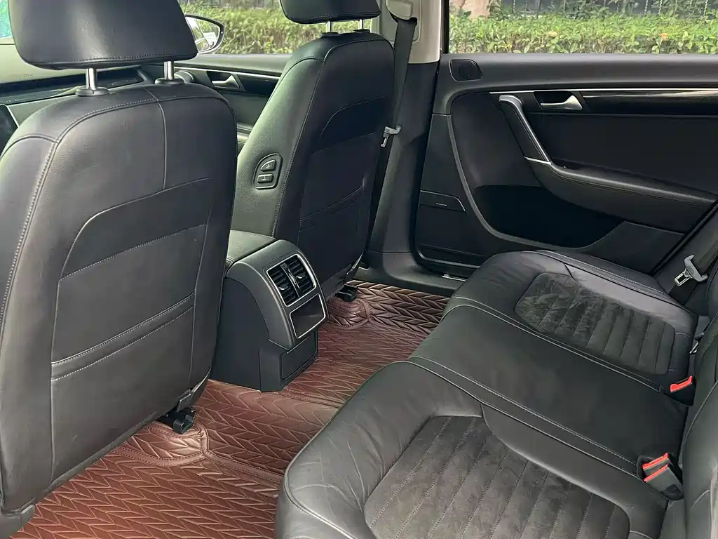 Volkswagen Magotan — миниатюра 7