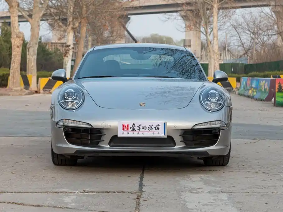 Porsche 911 2012 Carrera S 3.8L