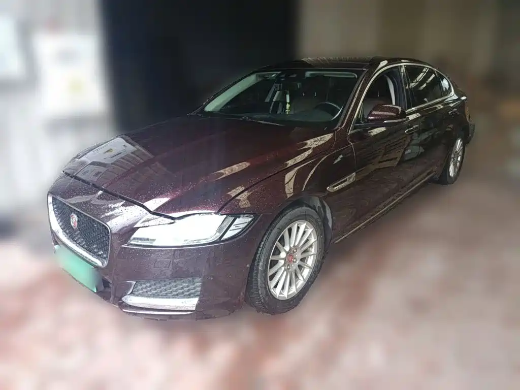 Jaguar XFL — миниатюра 2