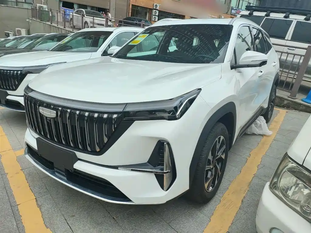 Geely Boyue L L 2025 1.5TD DCT