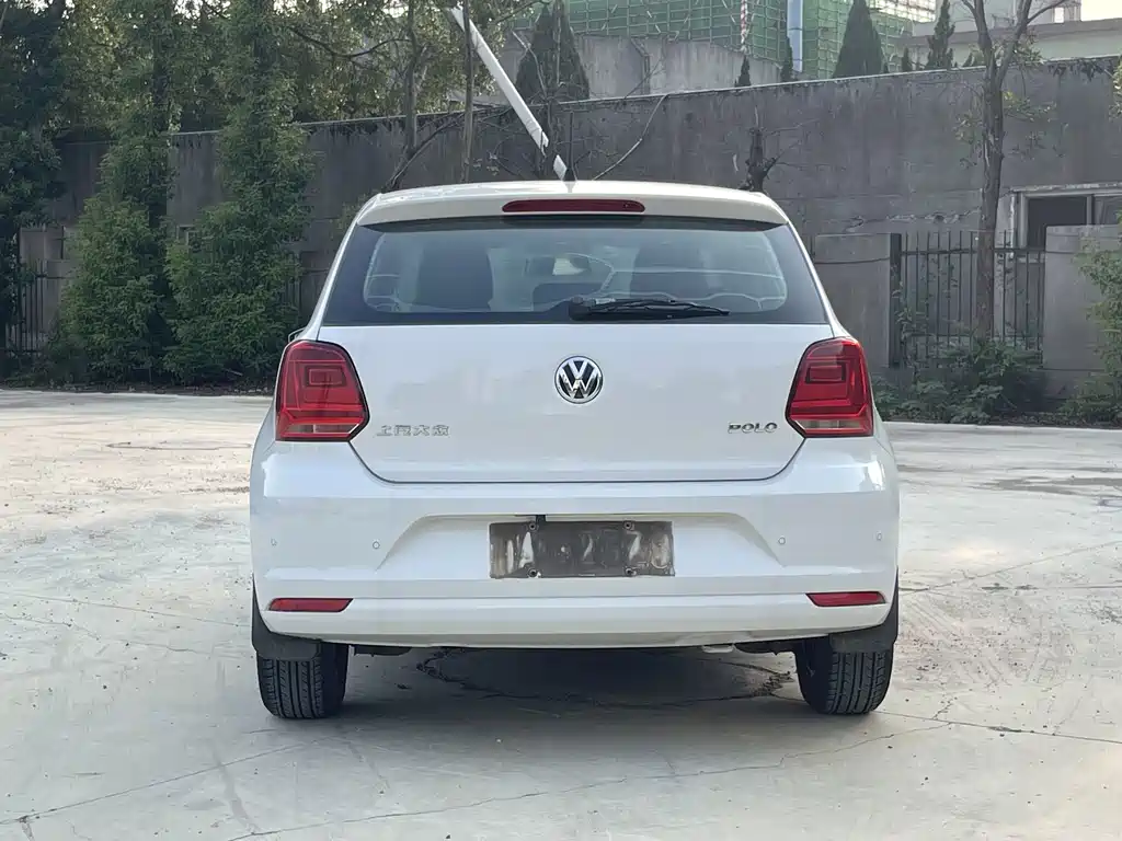 Volkswagen Polo — миниатюра 8