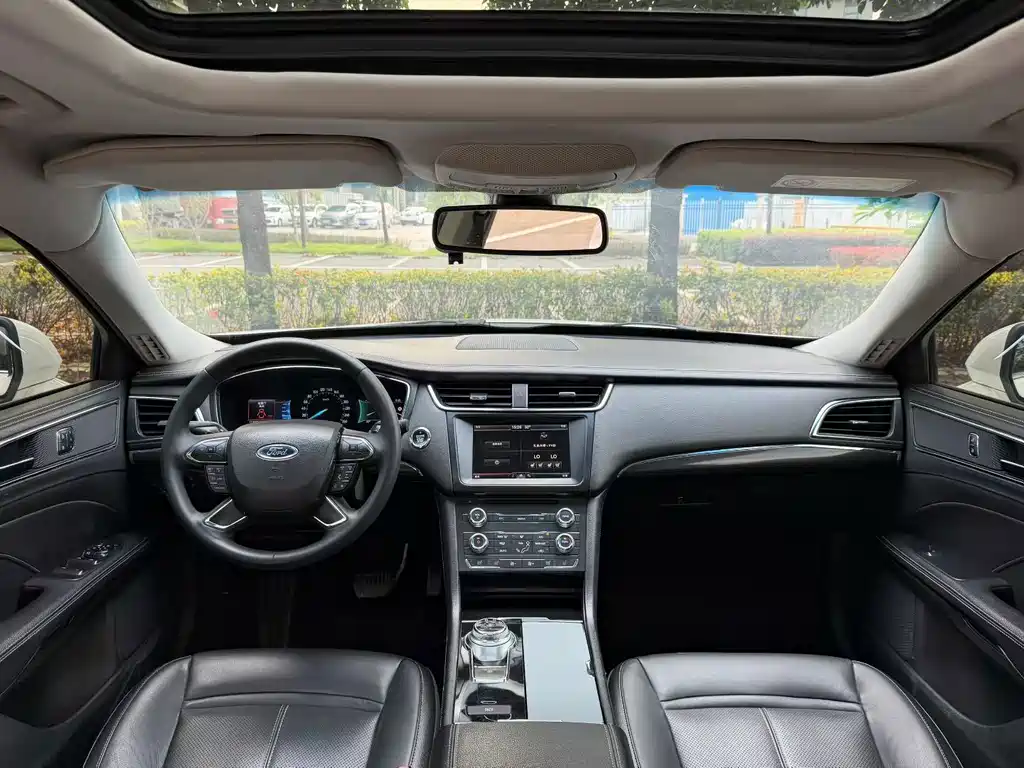 Ford Taurus — миниатюра 8