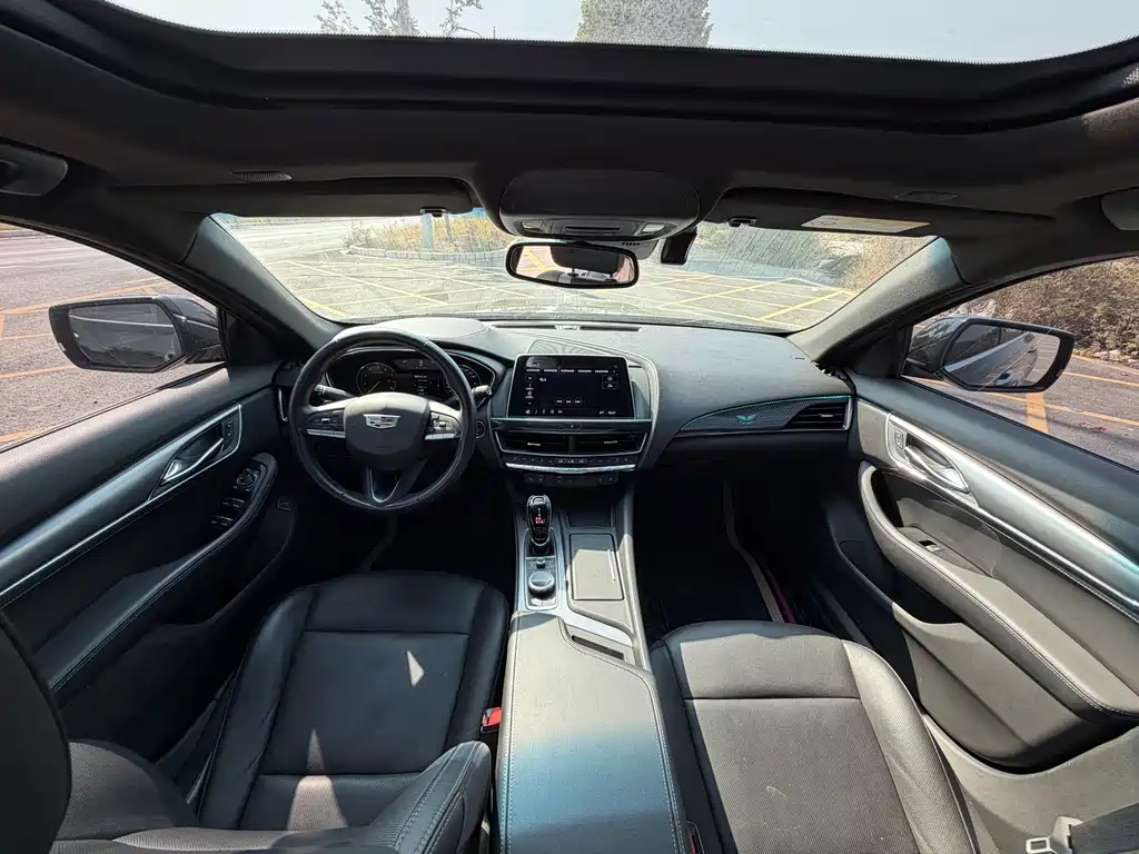 Cadillac CT5 — миниатюра 10