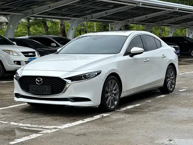Mazda 3 Axela