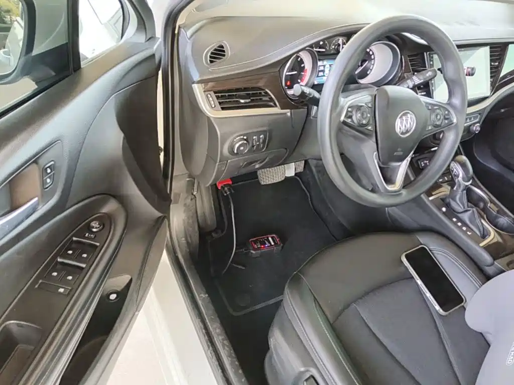 Buick Verano — миниатюра 16