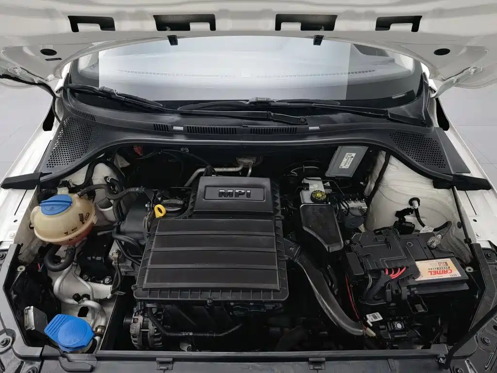 Skoda Rapid Spaceback — миниатюра 6