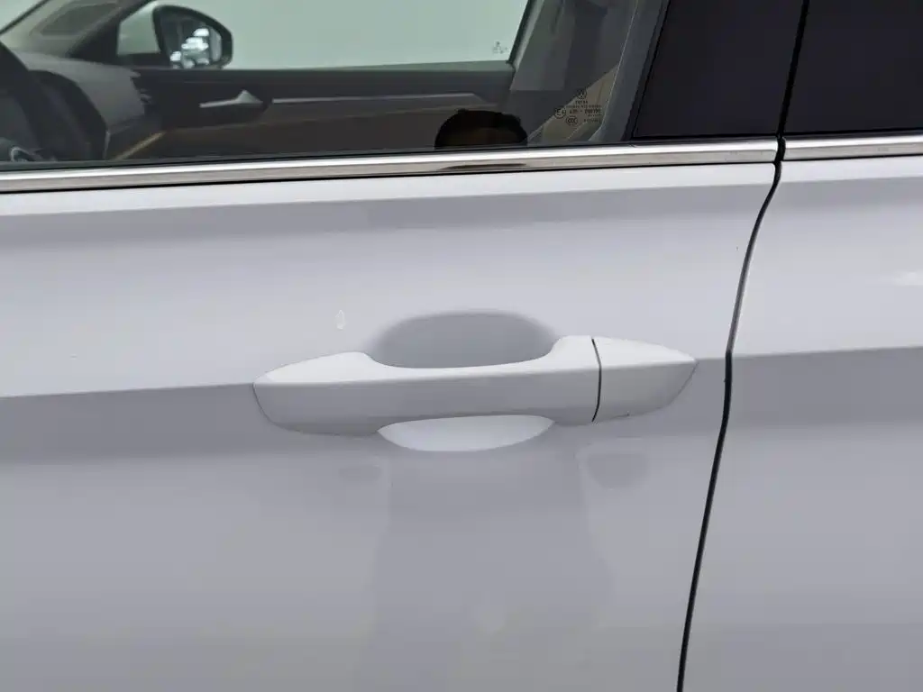 Volkswagen Sagitar — миниатюра 18