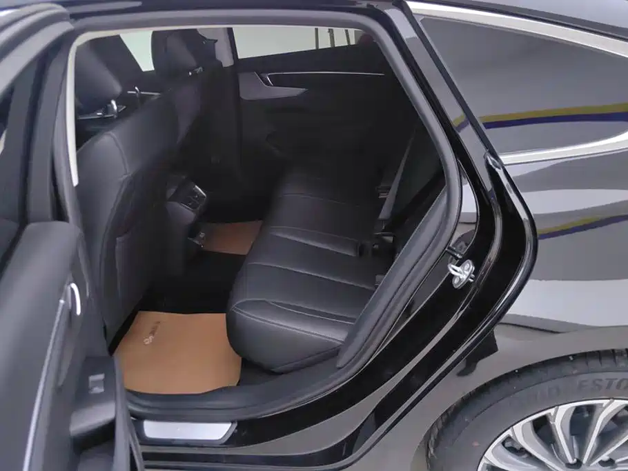 Buick LaCrosse — миниатюра 11