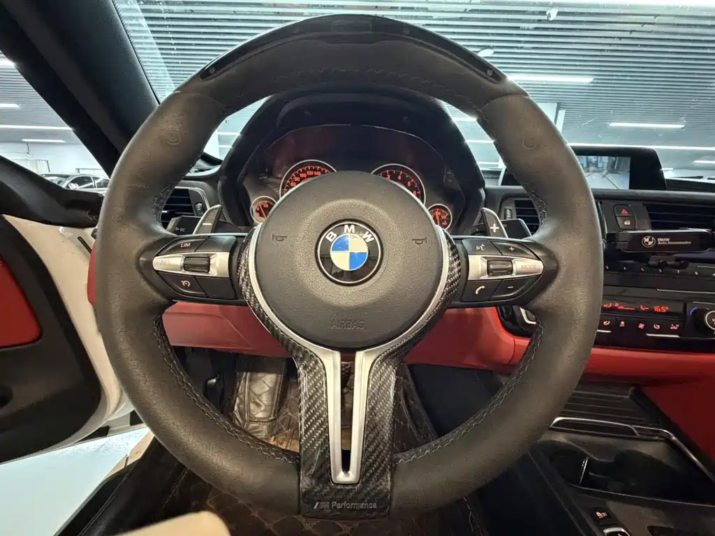 BMW 4 Series — миниатюра 4