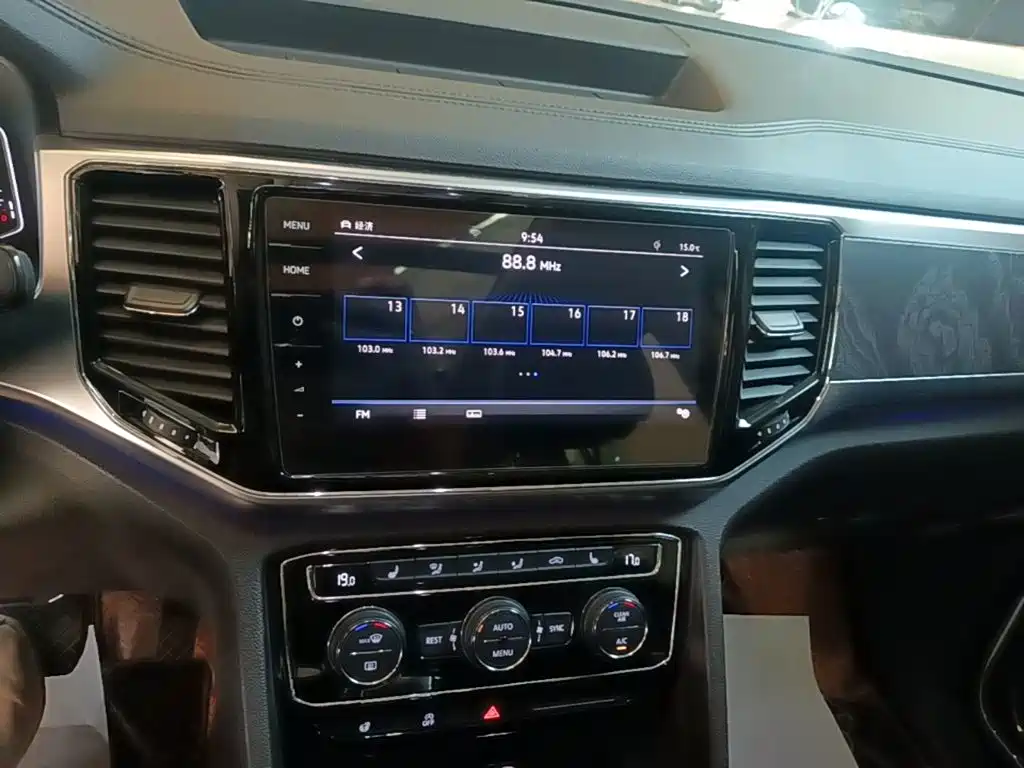 Volkswagen Teramont — миниатюра 13