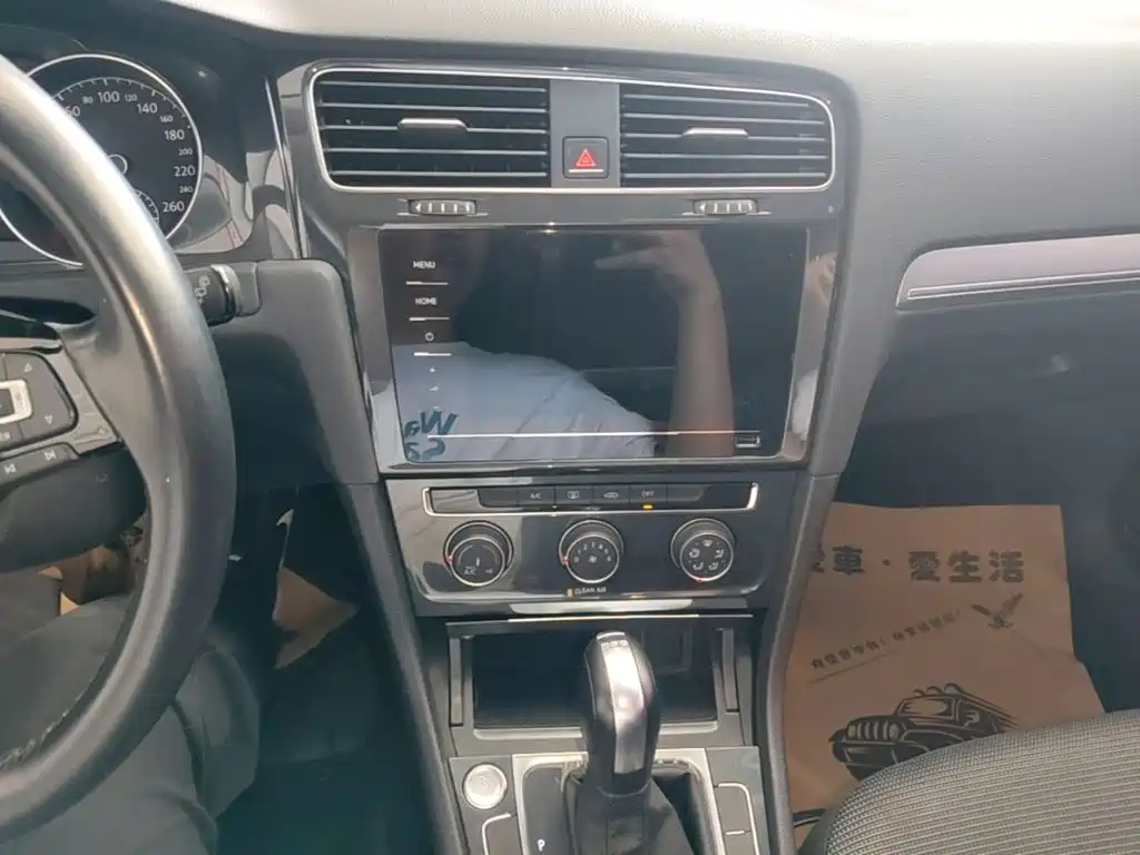 Volkswagen Golf — миниатюра 13