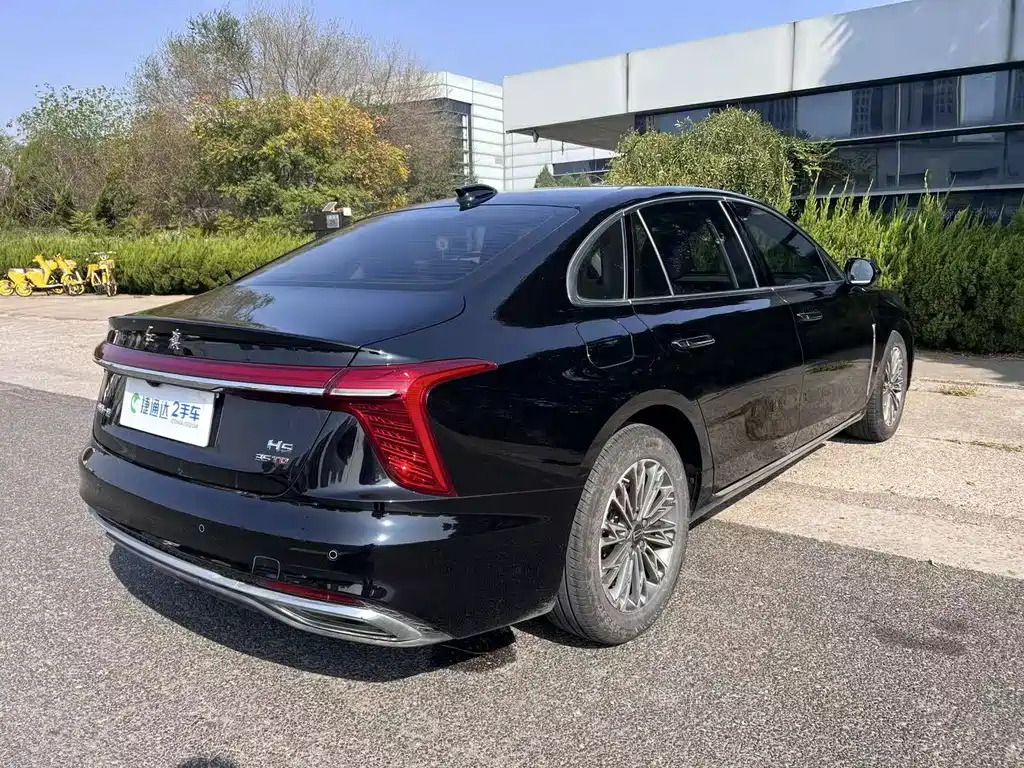 Hongqi Hongqi H5 — миниатюра 3