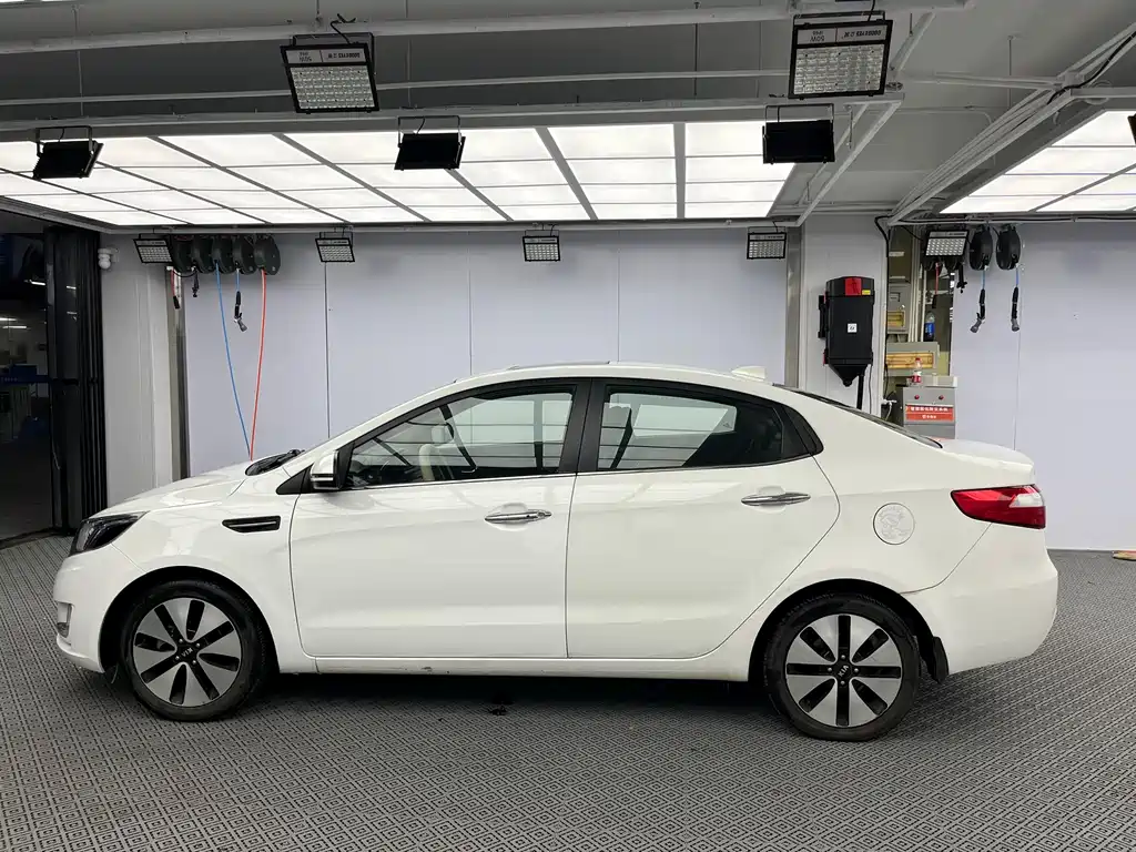 Kia K2 — миниатюра 4