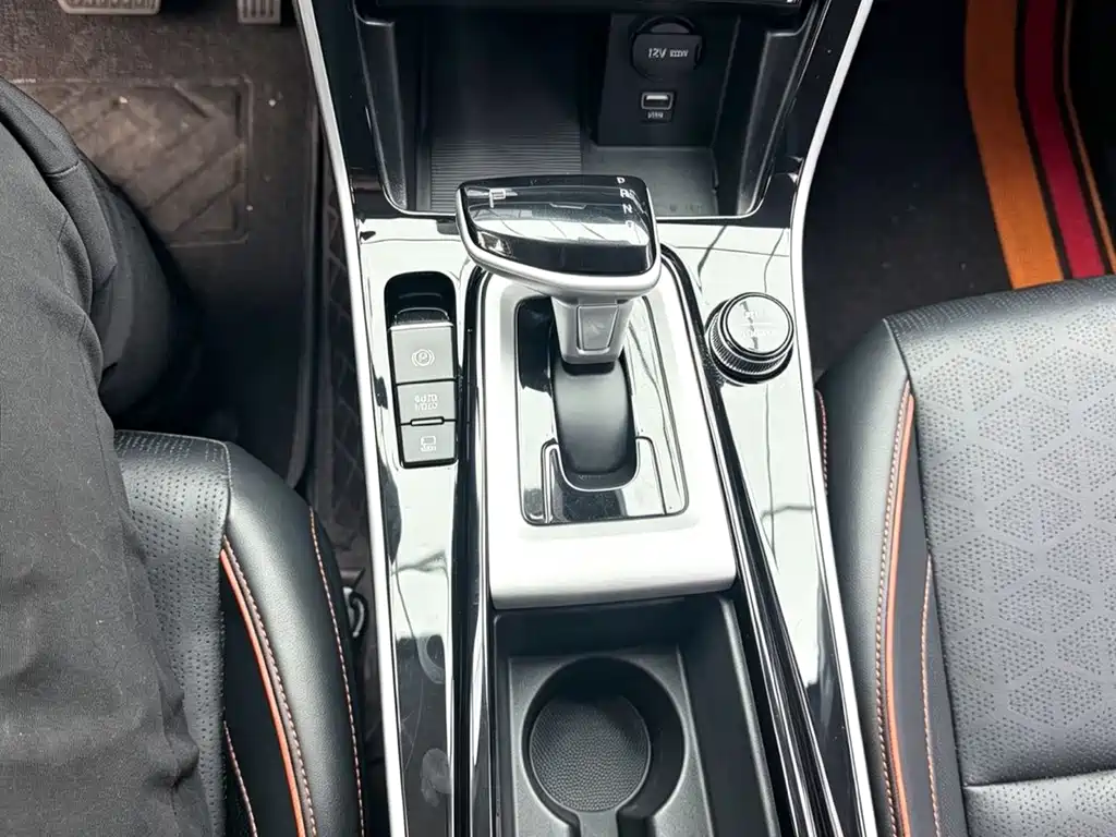 Kia Seltos — миниатюра 15