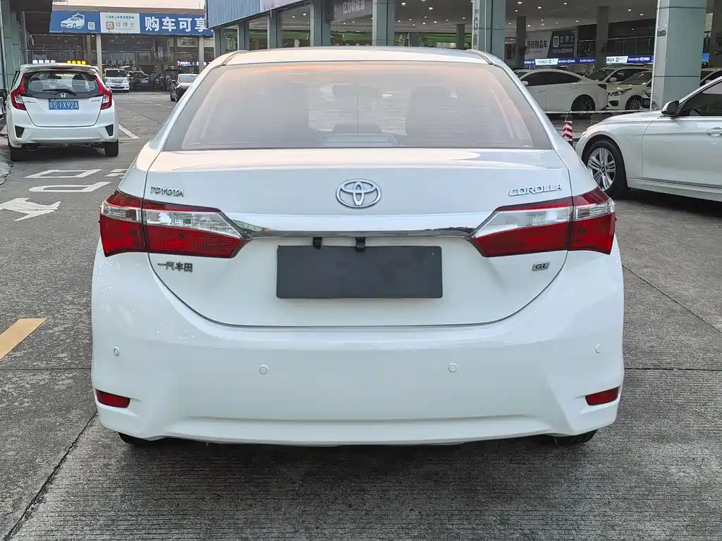 Toyota Corolla — миниатюра 5