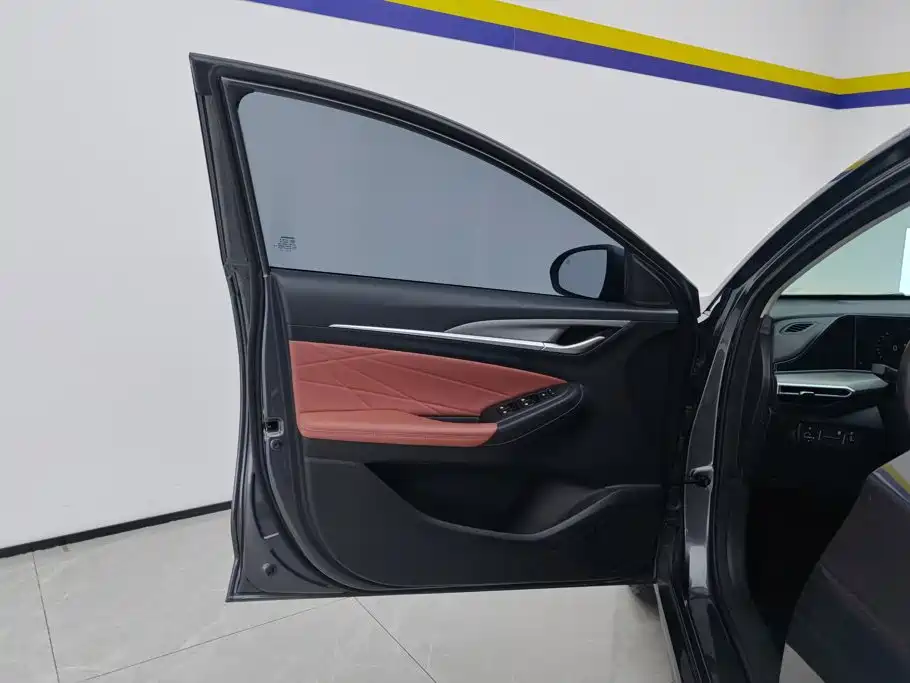 Changan Eado — миниатюра 7