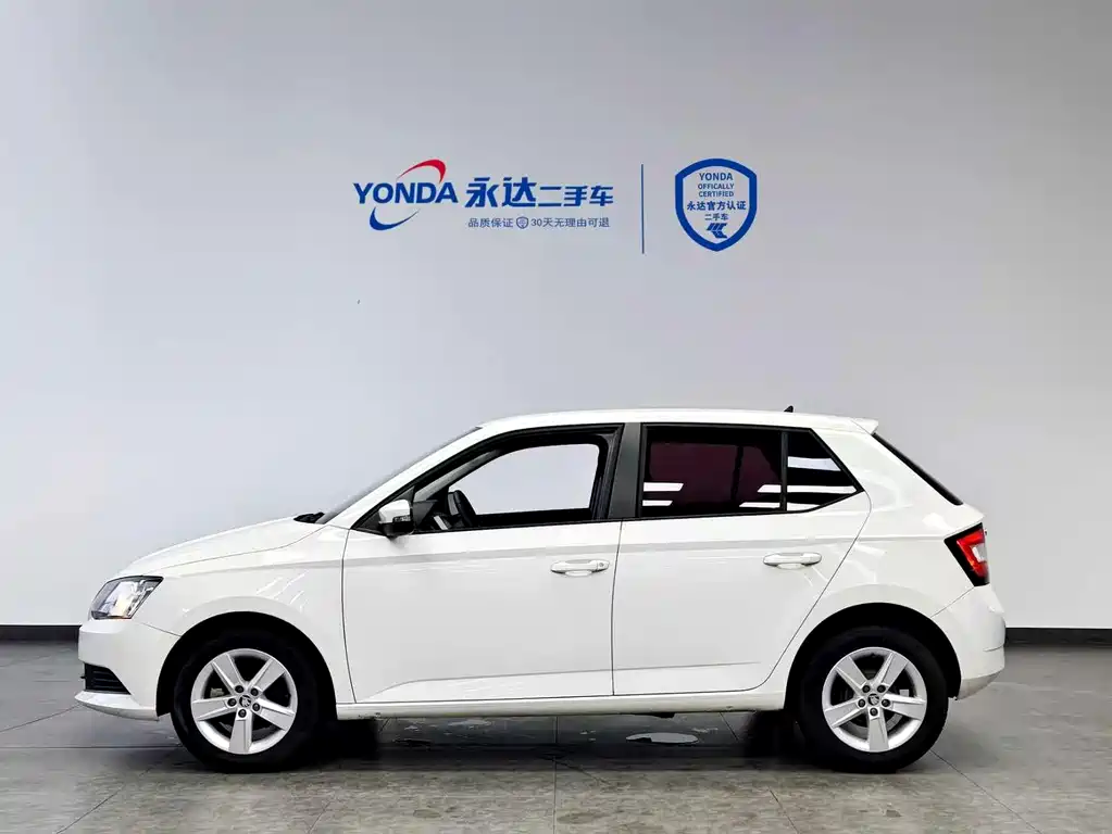 Skoda Fabia — миниатюра 7