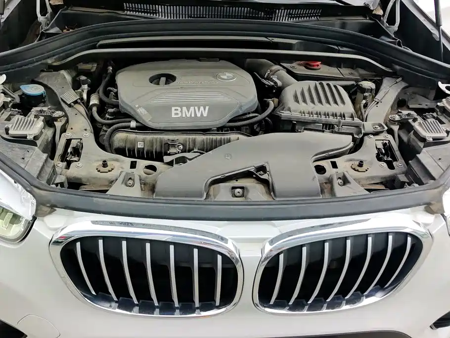 BMW X1 — миниатюра 10