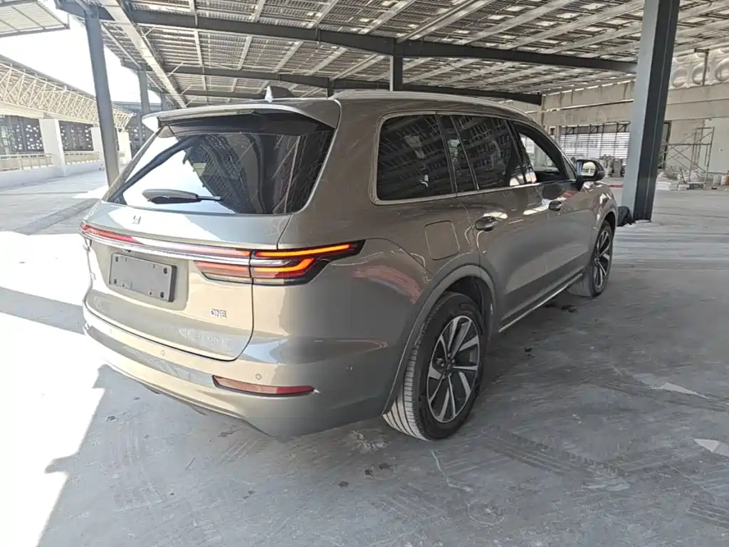 Li Auto Li ONE — миниатюра 7