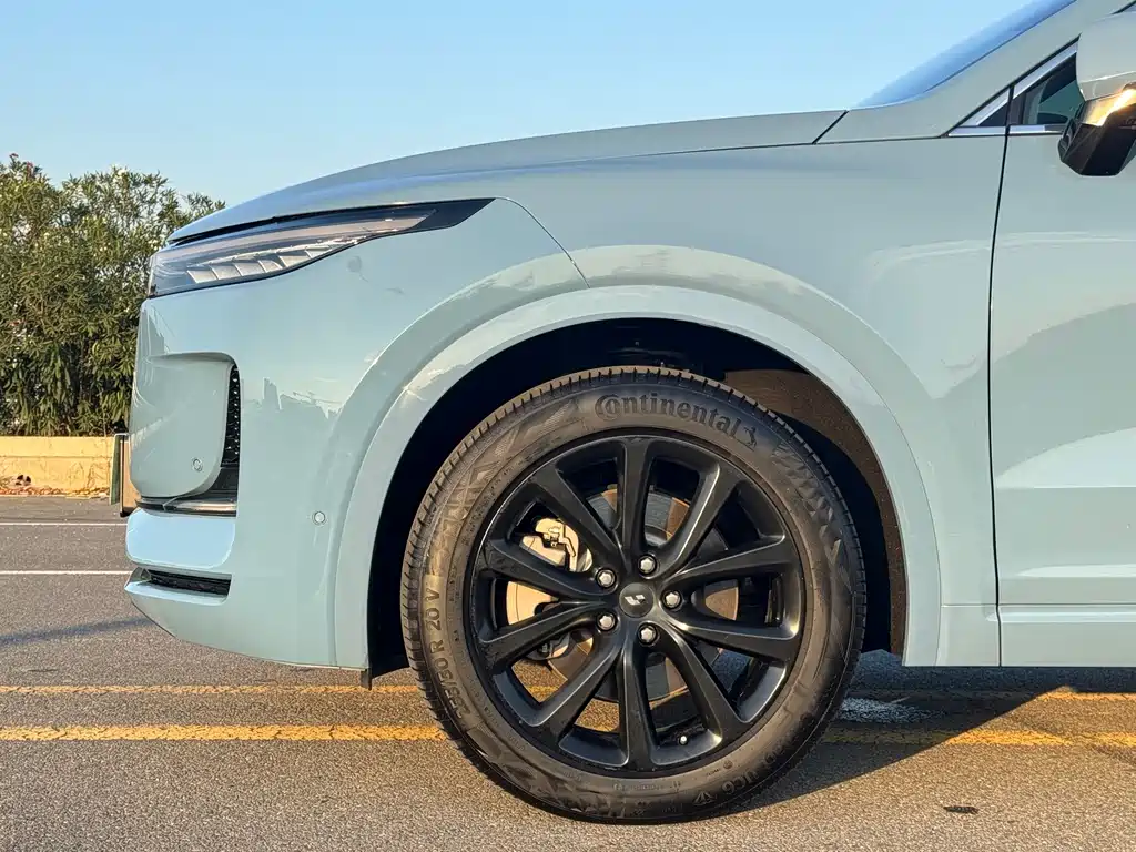 Li Auto Li ONE — миниатюра 5