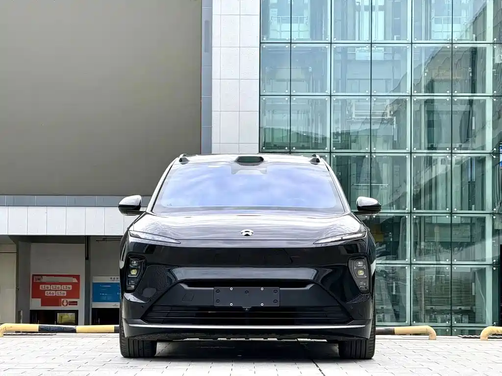 NIO ES8 — миниатюра 2
