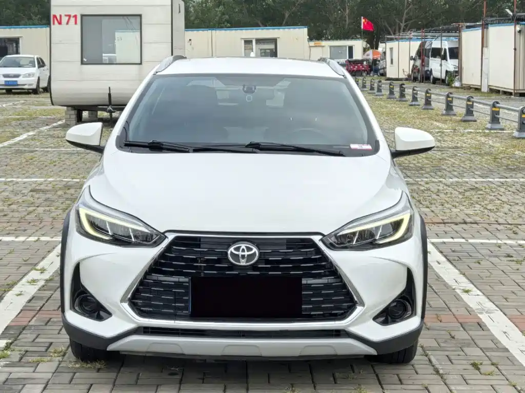 Toyota Yaris L 1.5L CVT Leading PLUS Edition, фото 2