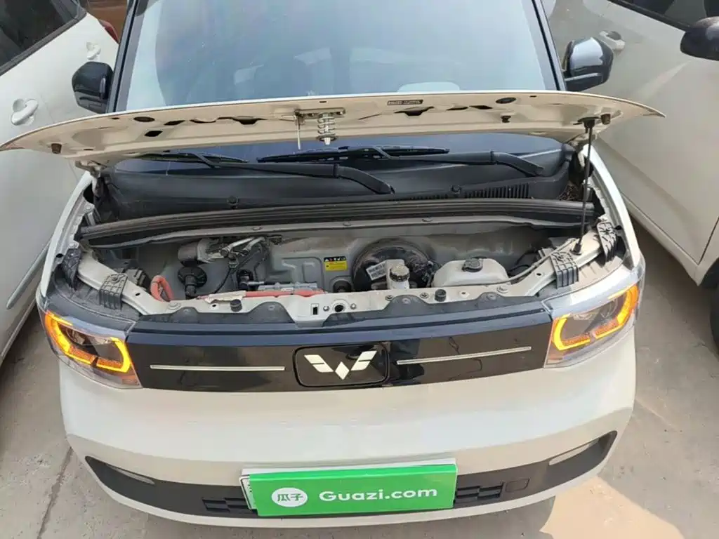 Wuling MINIEV — миниатюра 20