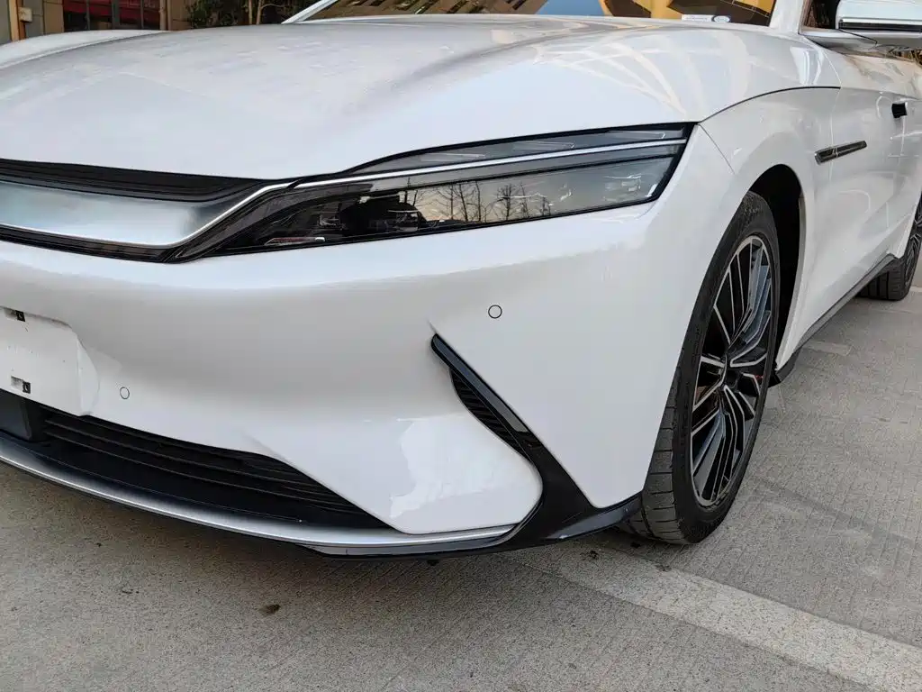 BYD Han — миниатюра 4