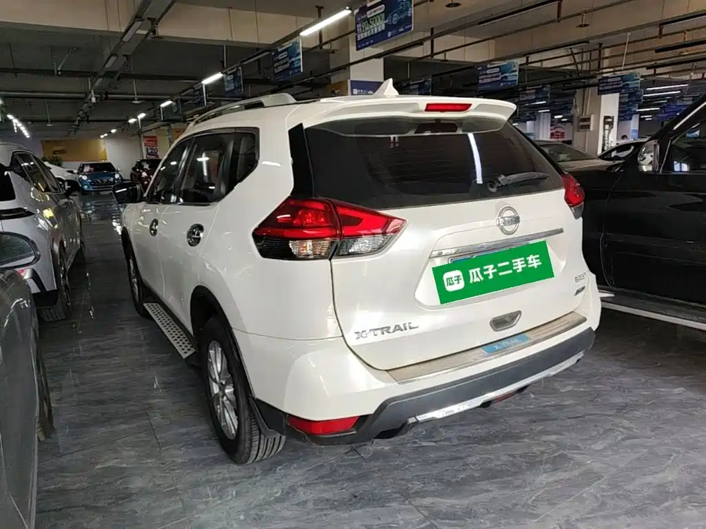 Nissan X-Trail — миниатюра 5